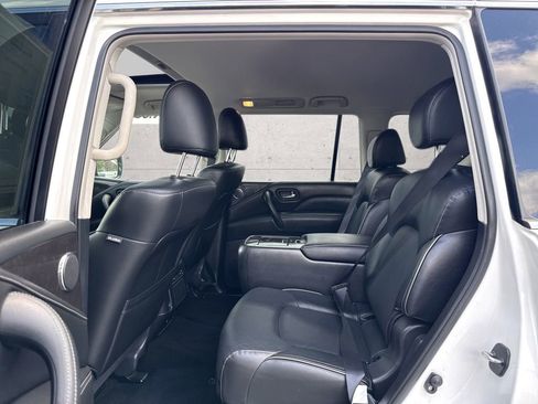 Used 2024 INFINITI QX80 Luxe image 8
