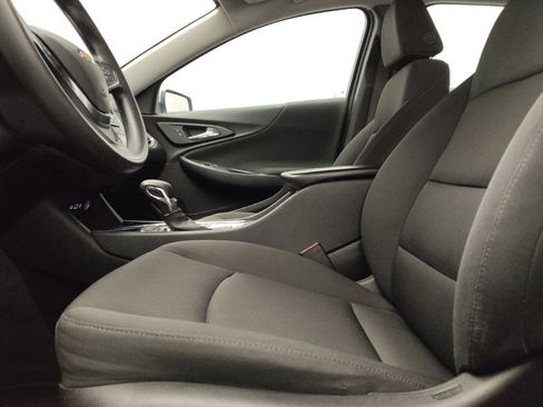 Used 2024 Chevrolet Malibu LT FWD image 17