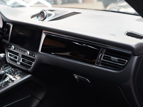 Used 2019 Porsche Macan S image 55