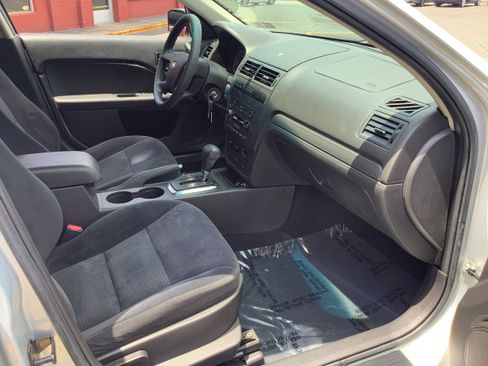 Used 2006 Ford Fusion SE FWD image 17