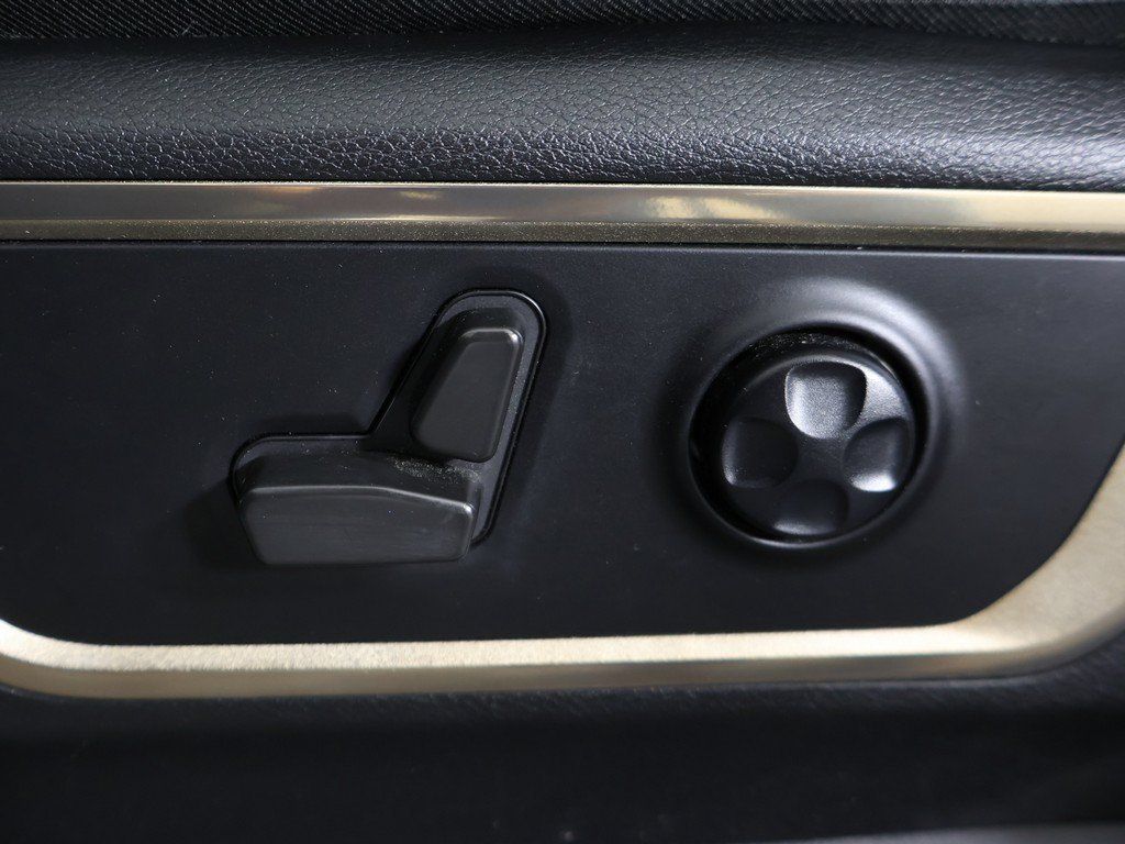Used 2022 RAM 1500 Limited AWD/4WD image 37