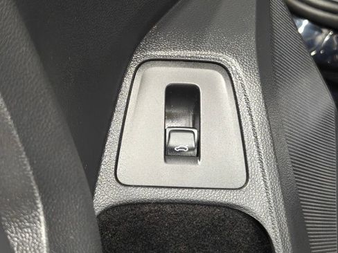 Used 2019 Volkswagen Tiguan SEL FWD image 51
