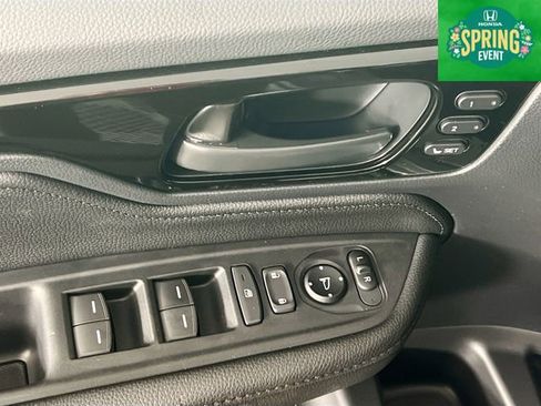 New 2026 Honda Odyssey Touring image 19