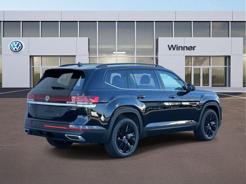 New 2026 Volkswagen Atlas SE image 5