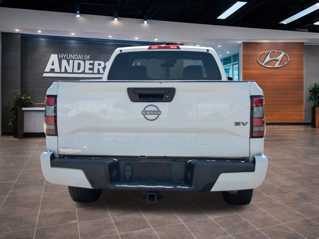Used 2023 Nissan Frontier SV w/ Tow Package RWD image 11