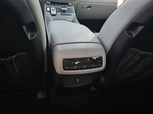 Used 2025 Hyundai Palisade SEL FWD image 24