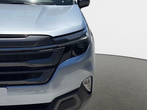 New 2026 Subaru Forester Limited AWD/4WD image 10