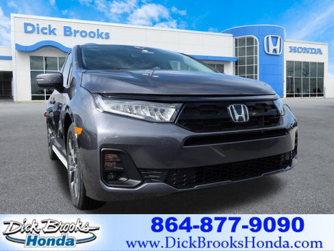 New 2026 Honda Odyssey Touring image 1
