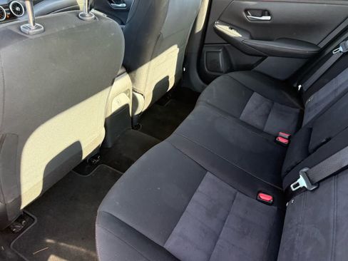 Used 2025 Nissan Sentra SR FWD image 10
