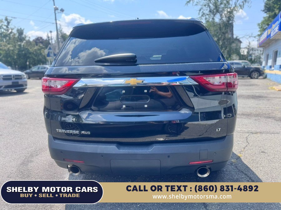 Used 2020 Chevrolet Traverse LT w/ Driver Confidence II Package AWD/4WD image 6