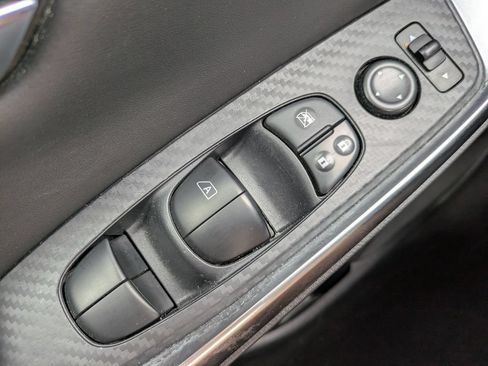 Used 2023 Nissan Sentra SR FWD image 22
