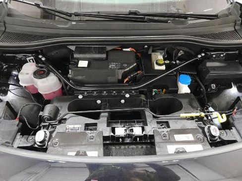 Used 2023 Volkswagen ID.4 Pro S Plus image 11