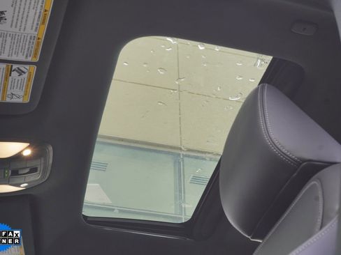 Certified 2025 INFINITI QX55 Essential image 32