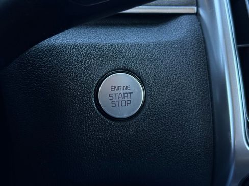 Certified 2023 Kia Sorento EX w/ Panoramic Sunroof Package image 40