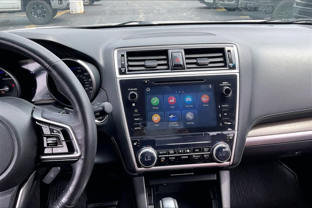 Used 2019 Subaru Outback 2.5i Touring AWD/4WD image 5