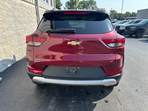 Used 2025 Chevrolet TrailBlazer LT AWD/4WD image 4