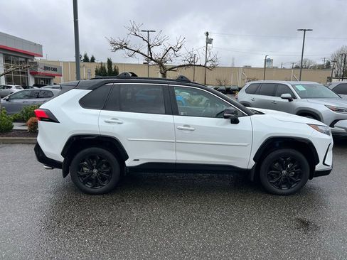 Used 2023 Toyota RAV4 XSE image 6