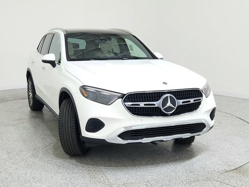 New 2026 Mercedes-Benz GLC 300 image 3