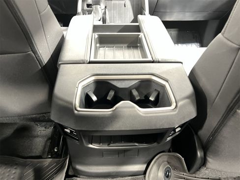 Used 2022 Toyota Tundra SR5 w/ TRD Off-Road Package image 21