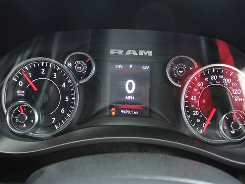 Used 2023 RAM 2500 Tradesman RWD image 33