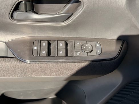 New 2026 Nissan Kicks S image 10