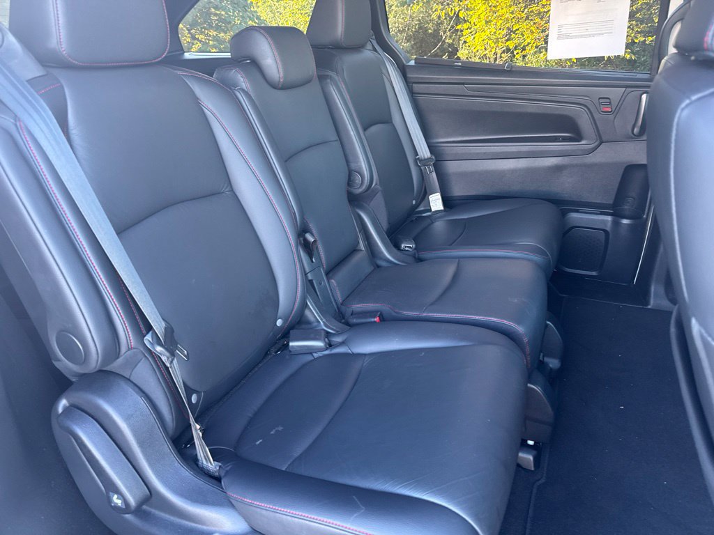 Used 2023 Honda Odyssey Sport image 12