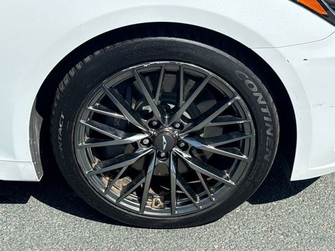 Used 2018 Genesis G80 3.3T Sport RWD image 7