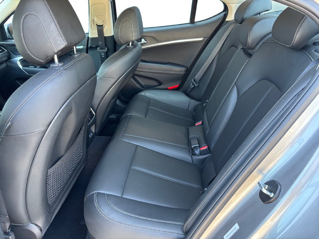 Used 2026 Genesis G70 2.5T RWD image 13