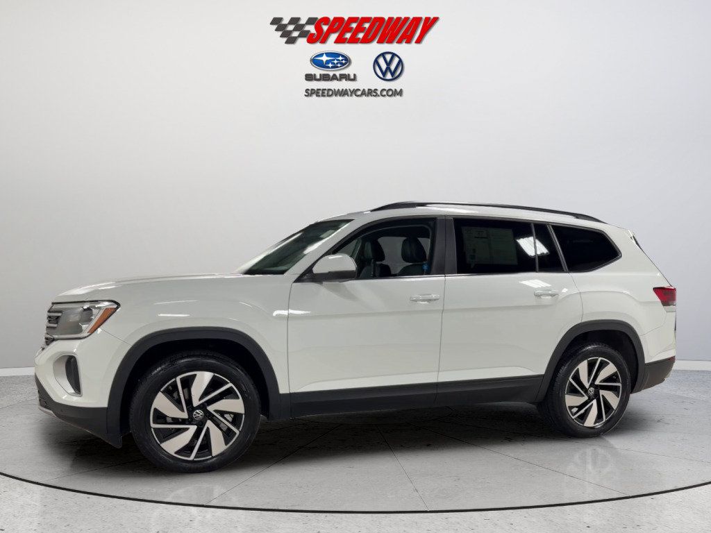 Used 2024 Volkswagen Atlas SE FWD image 11