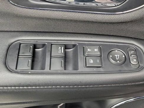Used 2022 Honda HR-V EX image 19