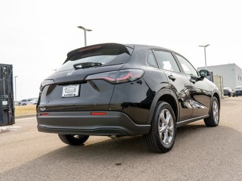 Used 2024 Honda HR-V LX image 7