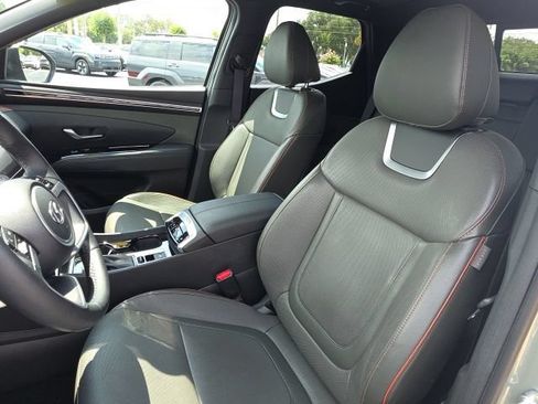 Certified 2023 Hyundai Santa Cruz Limited AWD/4WD image 6