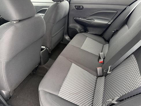 Used 2023 Nissan Versa S w/ Trunk Package image 11