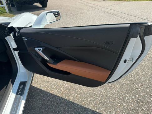 Used 2017 Chevrolet Corvette Grand Sport image 10