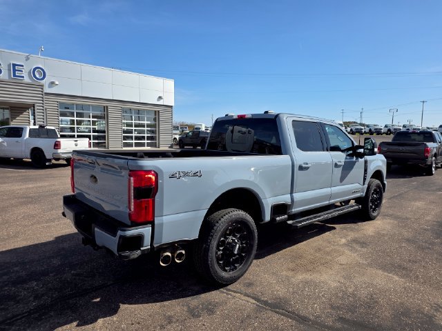 Used 2026 Ford F350 Lariat w/ Black Appearance Package AWD/4WD image 7