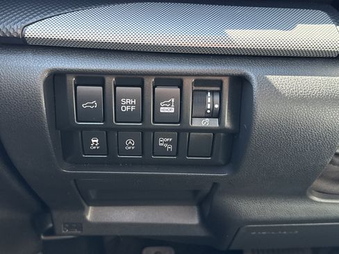 Used 2020 Subaru Forester Limited AWD/4WD image 33