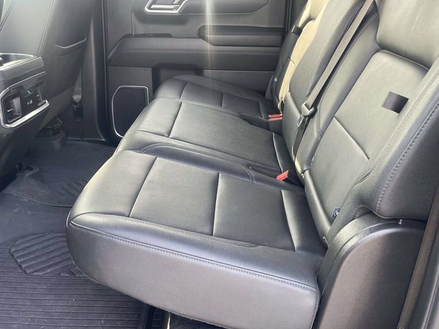 Used 2024 Chevrolet Silverado 1500 LTZ AWD/4WD image 12