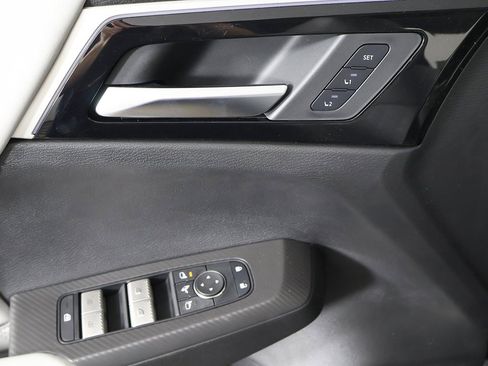 New 2025 Mitsubishi Outlander SEL image 41