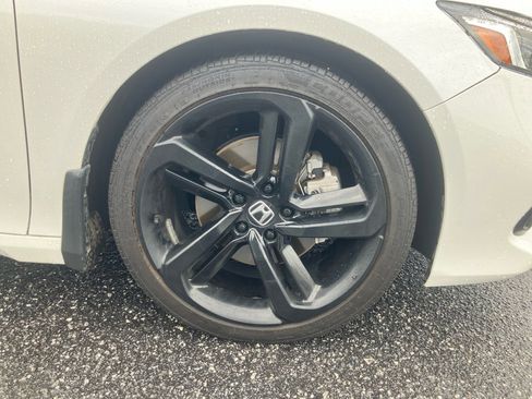 Certified 2022 Honda Accord Sport image 29