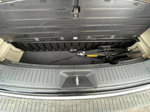 Used 2014 Kia Sorento EX w/ EX V6 Touring Package image 24