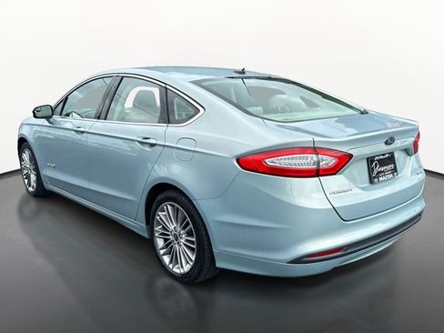 Used 2013 Ford Fusion SE FWD image 5