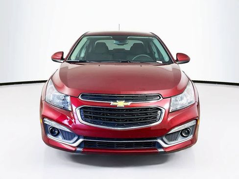 Used 2015 Chevrolet Cruze LT image 6