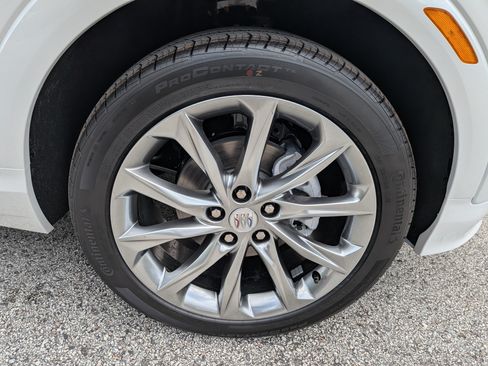 New 2026 Buick Encore GX Avenir w/ Avenir Technology Package FWD image 12