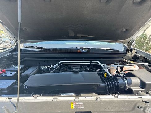 Used 2026 Chevrolet Colorado W/T AWD/4WD image 29
