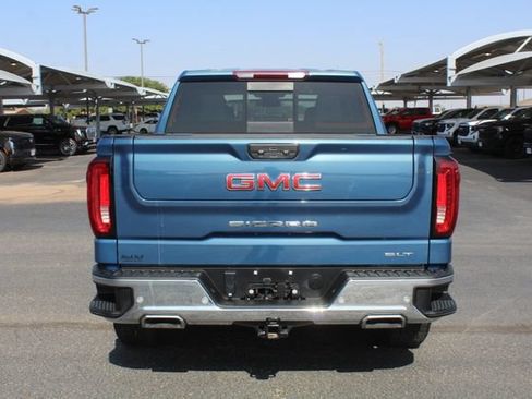 Used 2024 GMC Sierra 1500 SLT AWD/4WD image 4