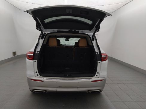 Used 2020 Buick Enclave Essence w/ Sound and Sites Package FWD image 29