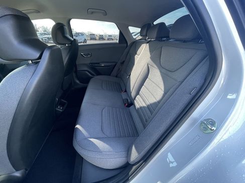 Certified 2025 Kia K4 EX image 25