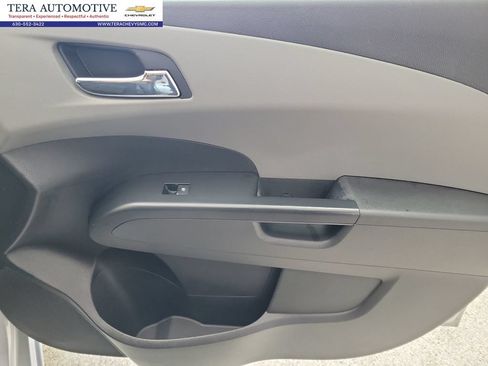 Used 2016 Chevrolet Sonic LT FWD image 19