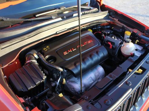 Used 2018 Jeep Renegade Altitude image 55