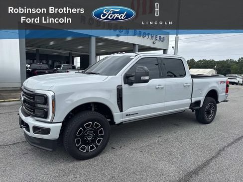 Used 2026 Ford F250 Platinum AWD/4WD image 1